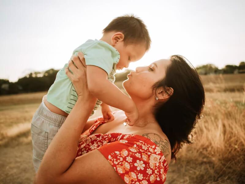 Abrazo de mi hijo en sueños: ¿Qué significado tiene?