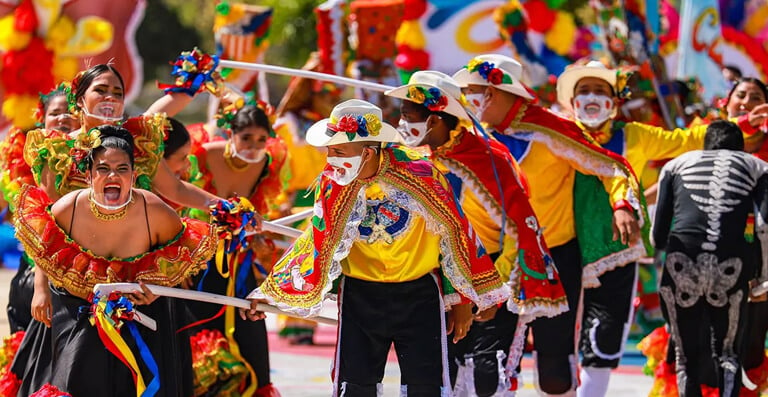 Carnaval durante todo el año: vive la vida como un sueño