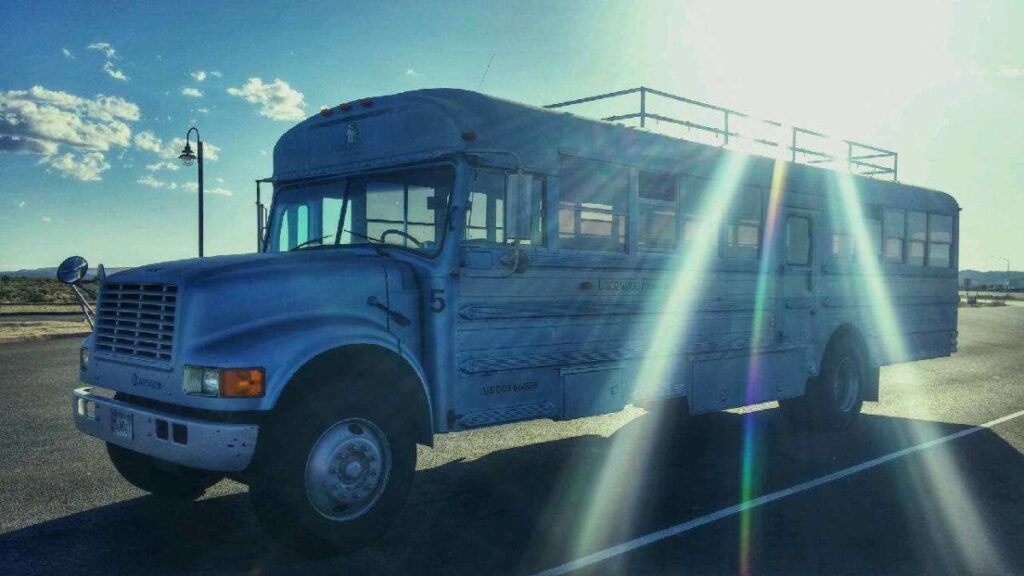 Convierte un autobús escolar en tu hogar soñado