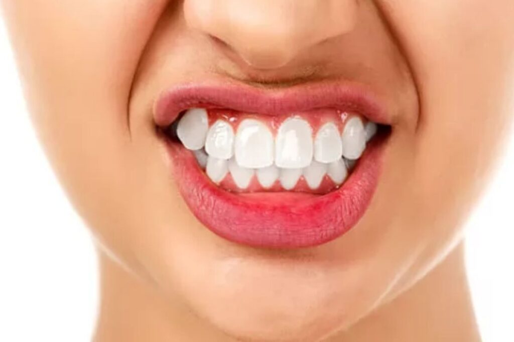 ¡Descubre el significado de soñar con dientes rotos!