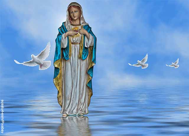 ¡Descubre el significado de soñar con la Virgen en el agua!