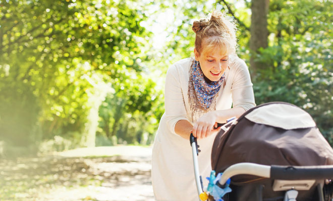 Descubre el significado de soñar con un carrito de bebé como regalo