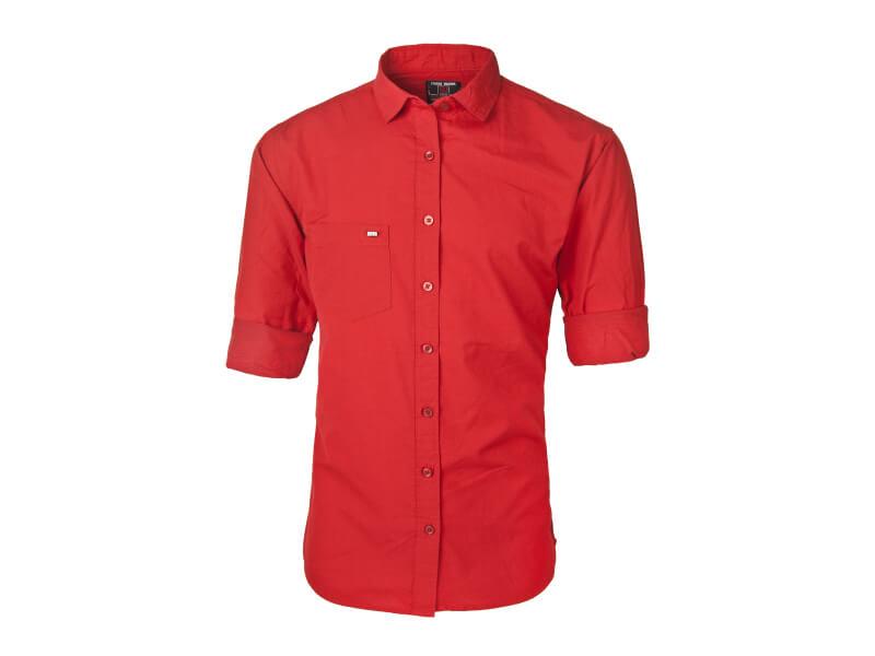 Descubre el significado de soñar con un hombre de camisa roja