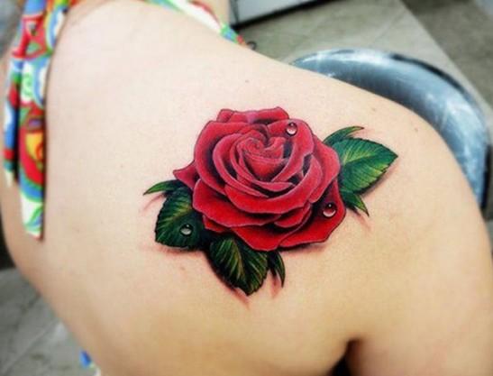 Descubre el significado de soñar con un tatuaje de rosa