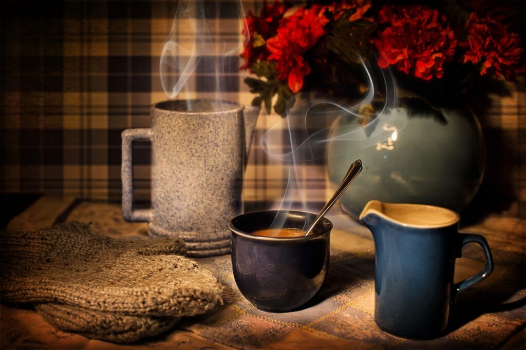 Descubre el significado de soñar con una taza de café rebosante