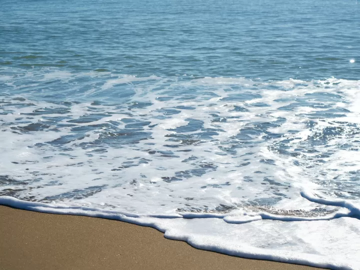 Descubre el significado de soñar en la playa ️ | Guía completa