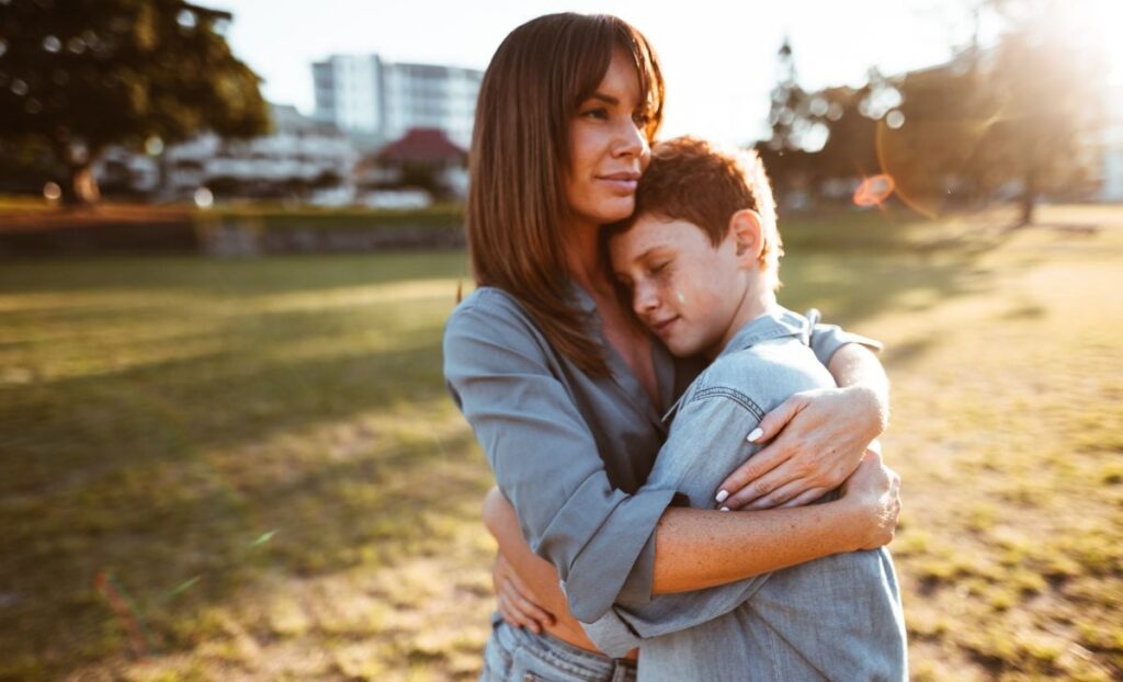 Descubre el significado de soñar llorando por la pérdida de un hijo