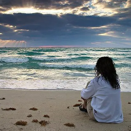 Descubre el significado detrás de soñar con la playa y el mar