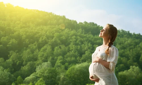 Descubre el significado detrás de soñar con tu nuera embarazada