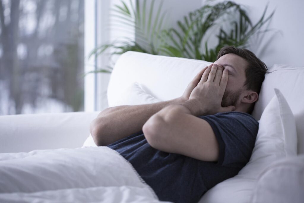 Descubre las causas de sueño, ascos y mareos en hombres