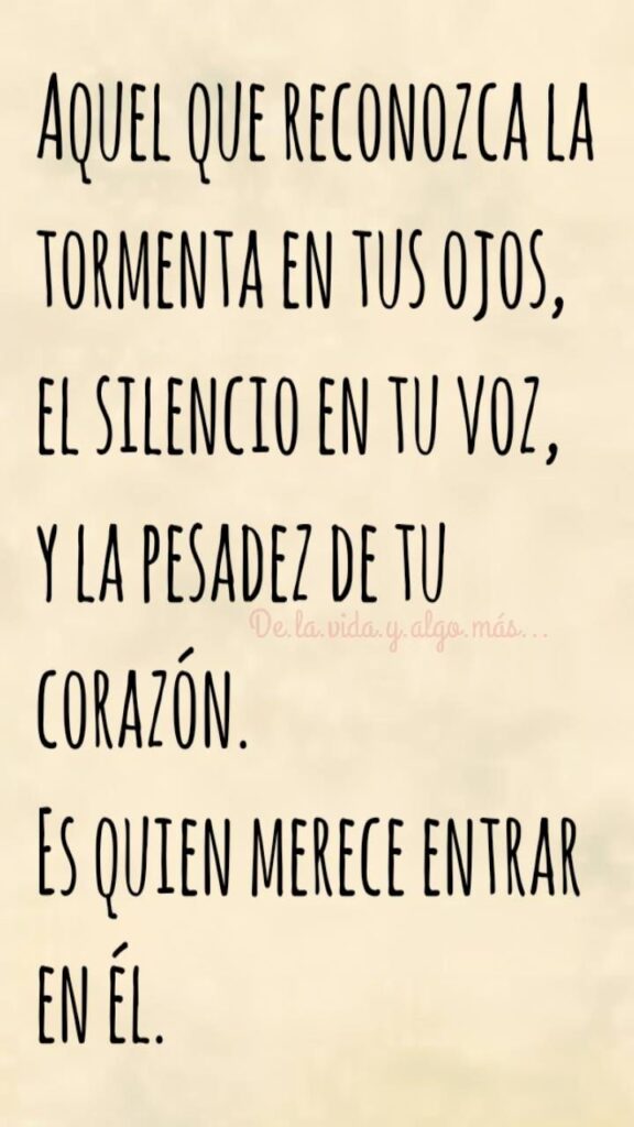 El tormento del silencio: cuando no puedes hablar con quien te enamora