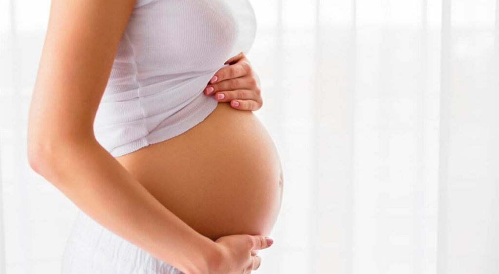 ¿Mamá embarazada en sueños? Descubre su significado aquí