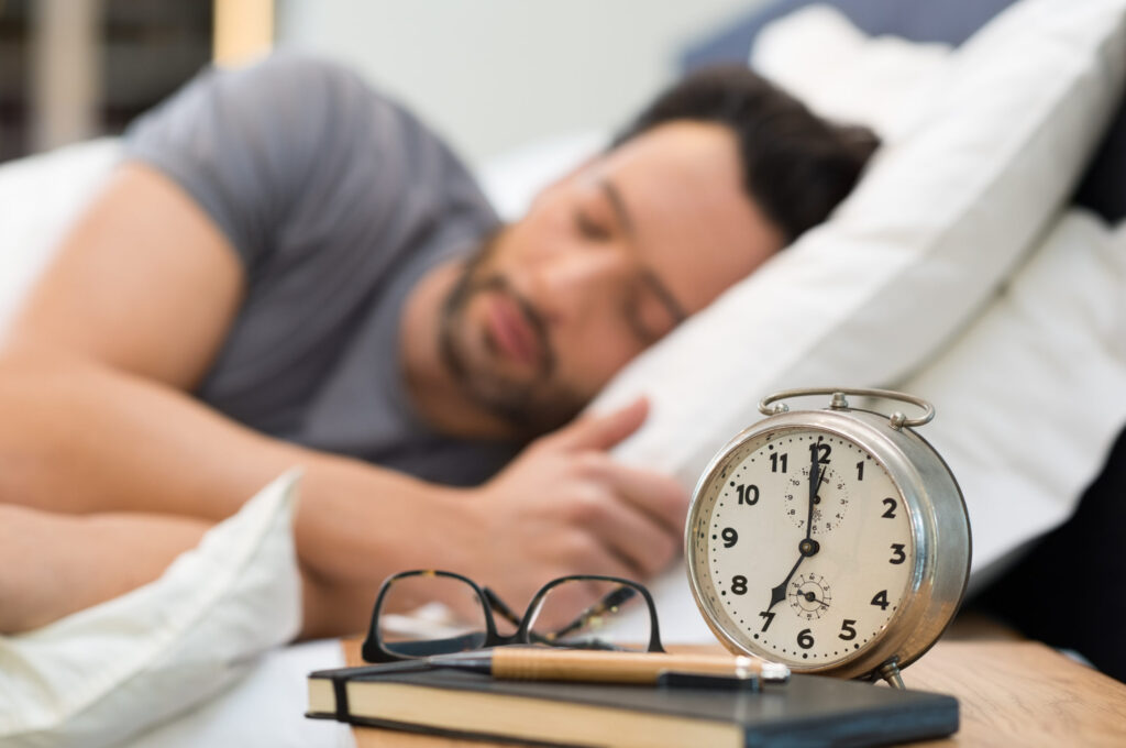 Mejora tu bienestar con un buen hábito de sueño