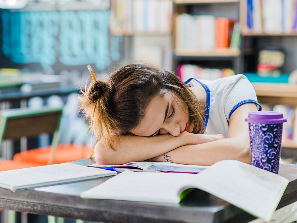 Mejora tu rendimiento académico con un sueño de calidad