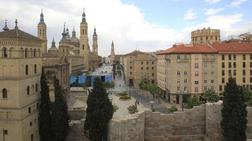 Muro Plaza del Pilar: ¿Realidad o Ilusión? ¡Descúbrelo aquí!