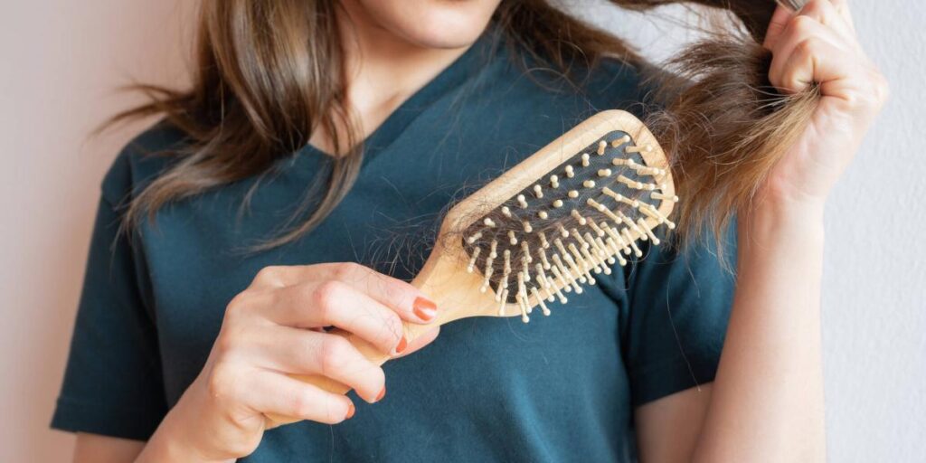 ¡No más pesadillas! Descubre cómo evitar la caída del cabello