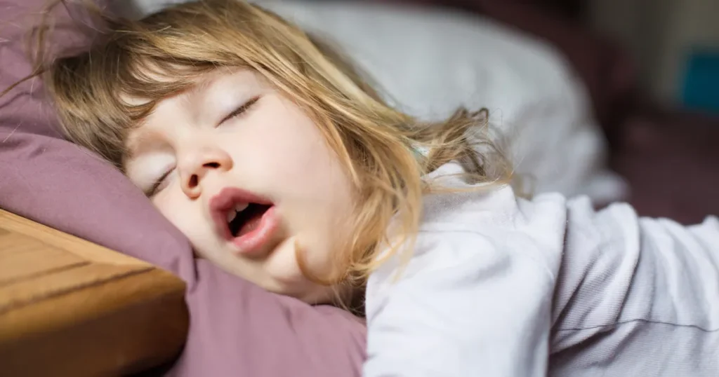 No rompas hábitos de sueño de tus hijos: recomendación experta
