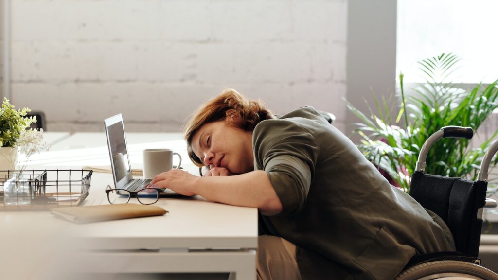 No te duermas en el trabajo: consejos para mantenerte despierto