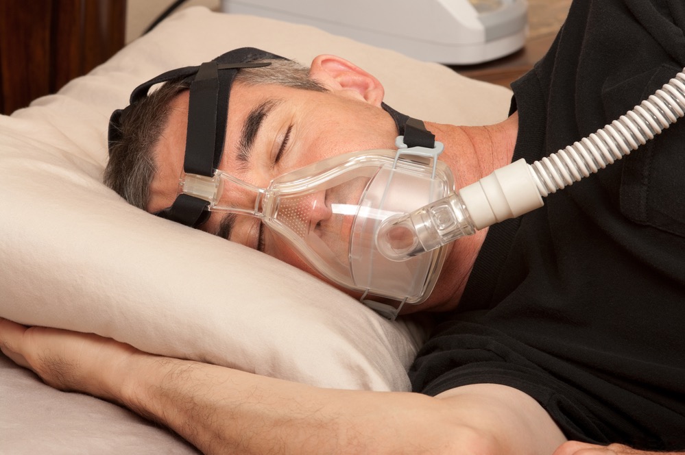Olvídate del ruido nocturno: tapa la máquina de la apnea del sueño