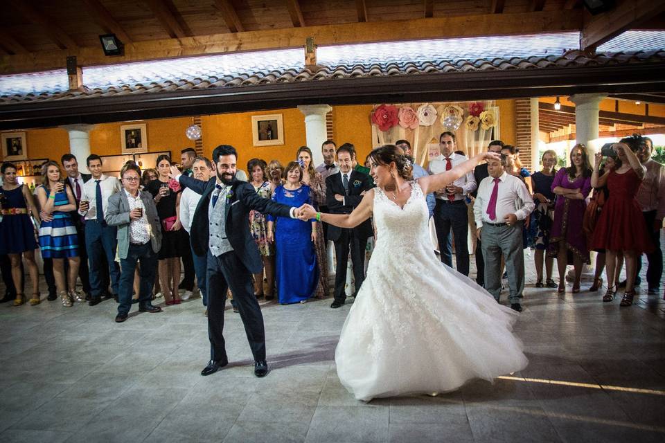 Propuesta de matrimonio en la danza y los sueños