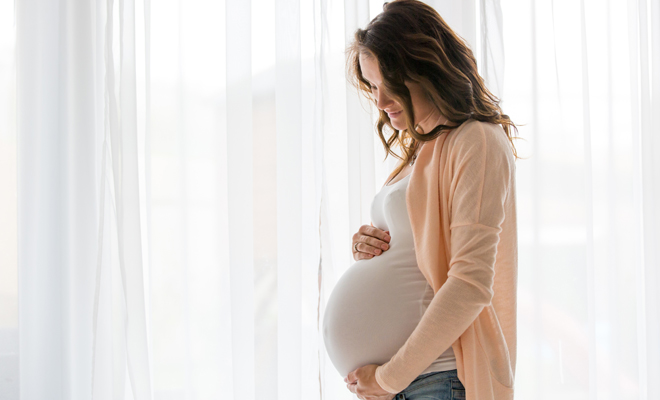 ¿Qué significa soñar con el embarazo de tu hija? Descubre su significado aquí