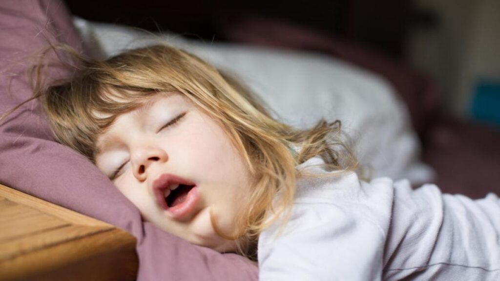 Respiración y sueño en niños: síntomas que debes conocer