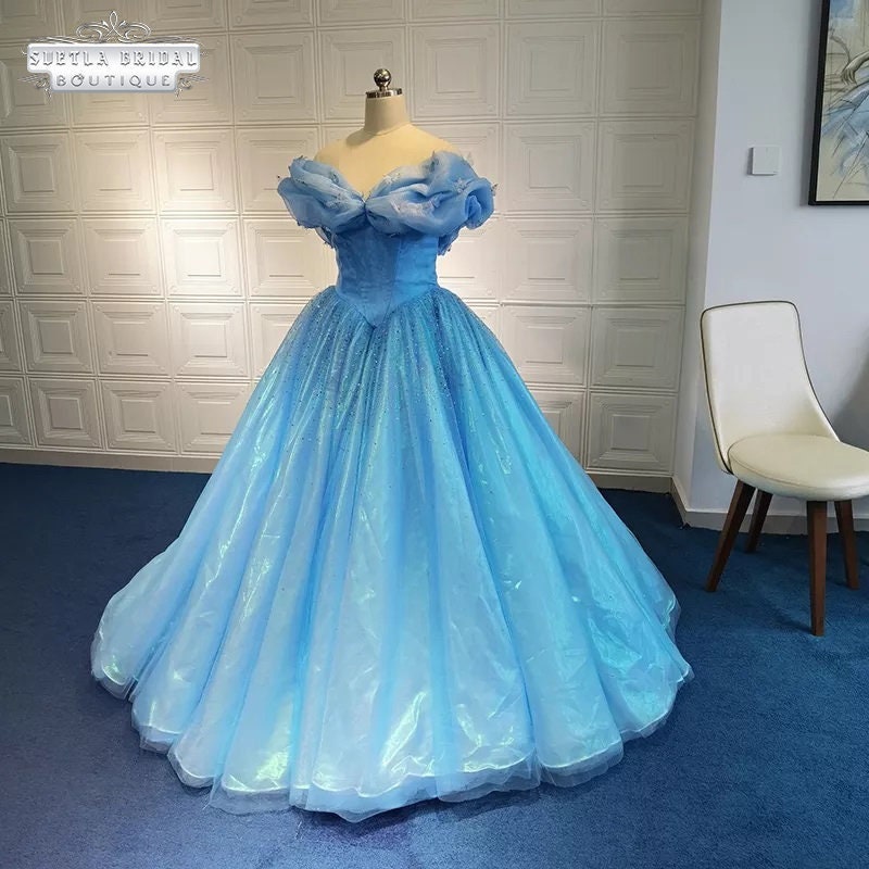 Sé la princesa de un sueño eterno con nuestra colección de vestidos