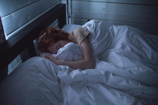 ¿Sueñas con él? Descubre por qué pensó en ti al dormir