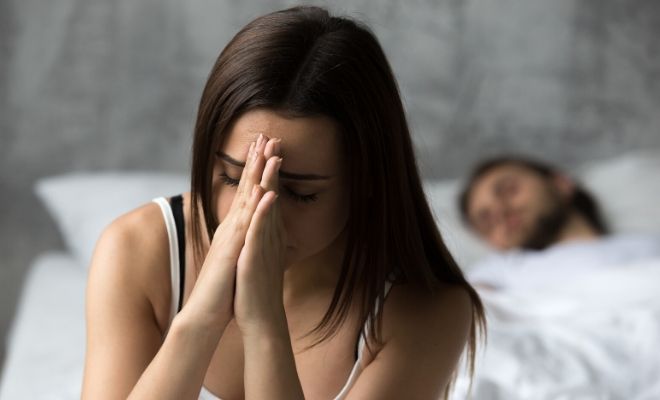Sueño con la ex de mi novio llorando: ¿Qué significa?