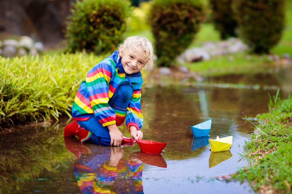 Sueño de infancia: niños jugando en el agua ¿Qué significa?