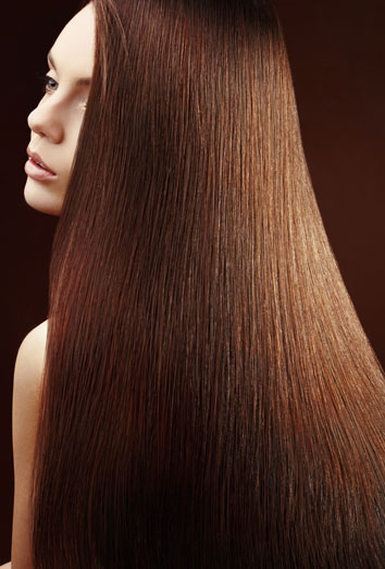 Sueños de una mujer de piel blanca y cabello dorado