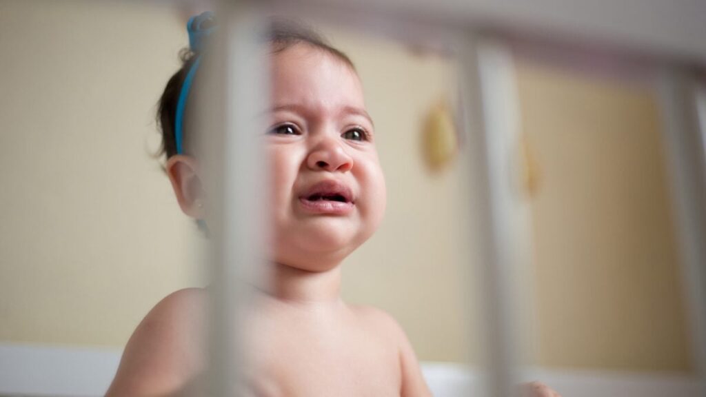 Sueños tristes: Llorar sin consuelo por un bebé que no está